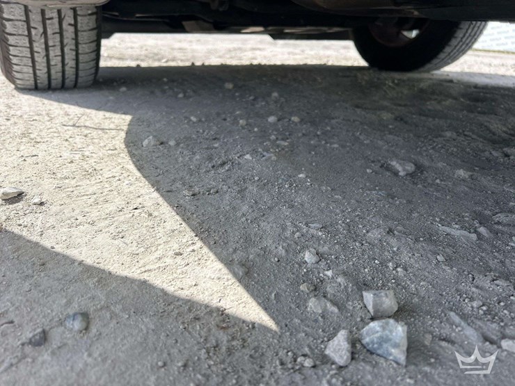 2018-chevrolet-suburban-image-18