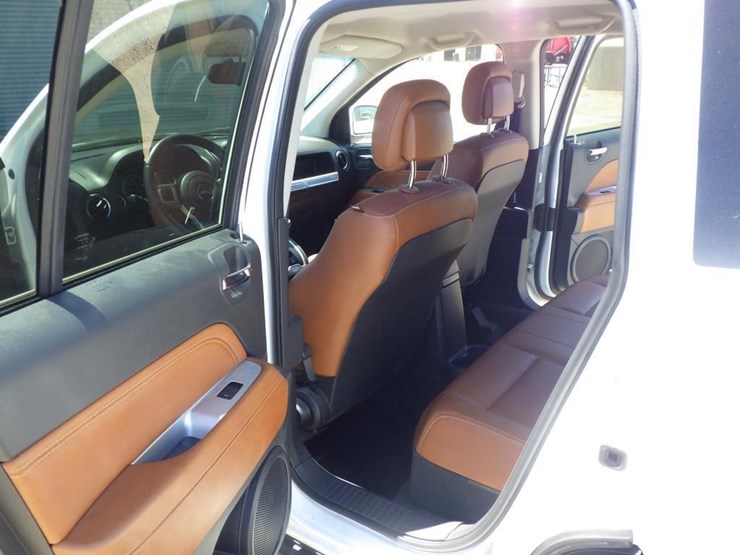 2017-jeep-compass-image-7
