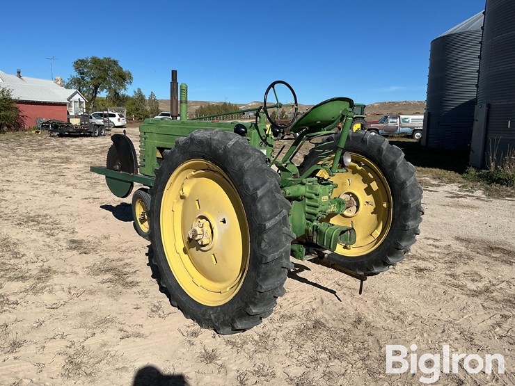 john-deere-b-image-7