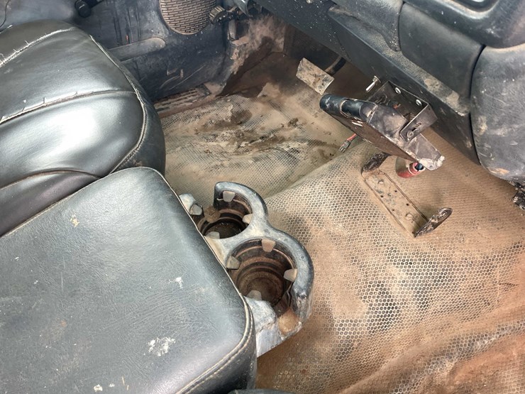 #4043-•-2002-gmc-250-(has-wi-title)-image-68