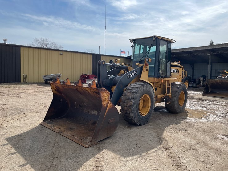 2000-deere-544h-image-1