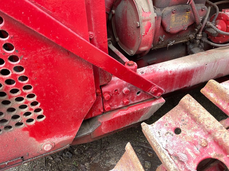 #4087-•-international-antique-dozer-image-17