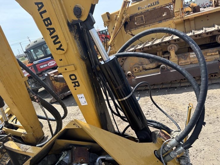 caterpillar-it14g-image-15