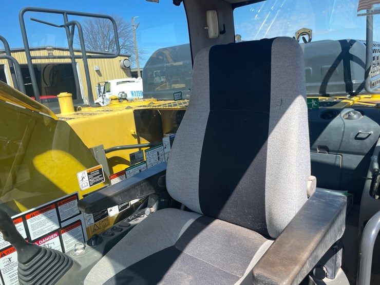 2015-komatsu-pc290lc-11-slf-image-74