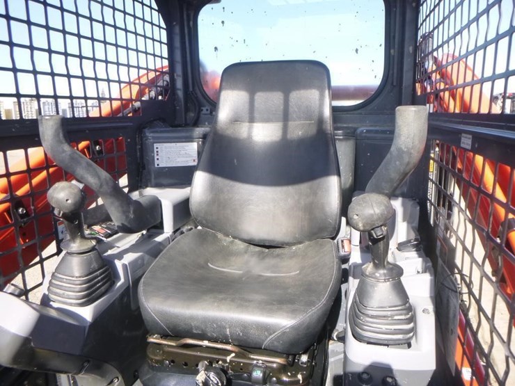 2021-kubota-svl75-2-image-21