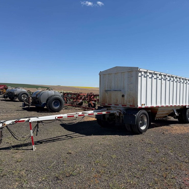 2010 Frontier Hopper Trailer - Ritzville, WA