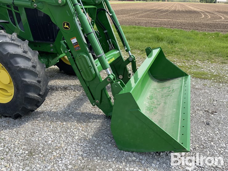 2022-john-deere-6120m-image-14