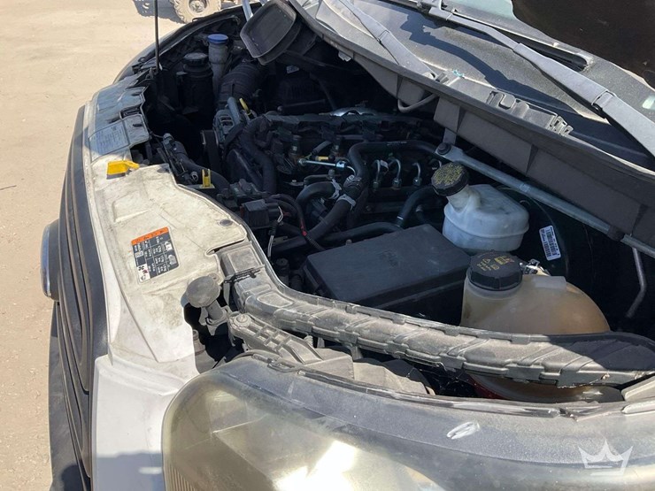 2019-ford-transit-image-9
