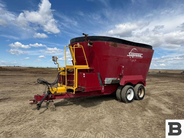 supreme-1200t-feed-mixer---othello,-wa-image-1