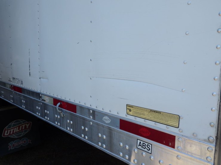 2018-utility-3000r-image-20