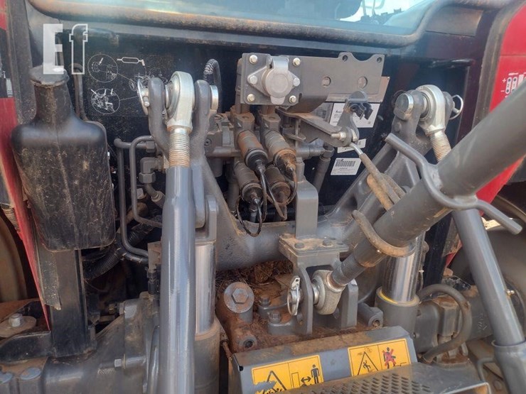 2022-massey-ferguson-4707-image-26