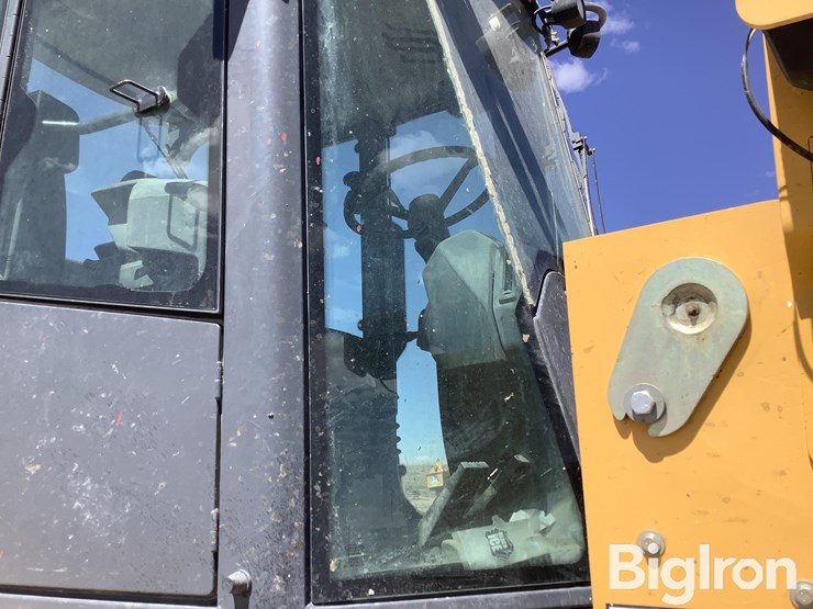 2013-deere-544k-image-16