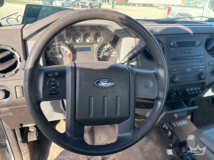 2014-ford-f250-image-27