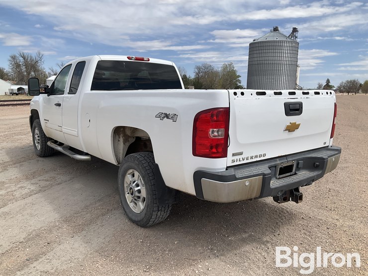 2012-chevrolet-silverado-2500-image-7