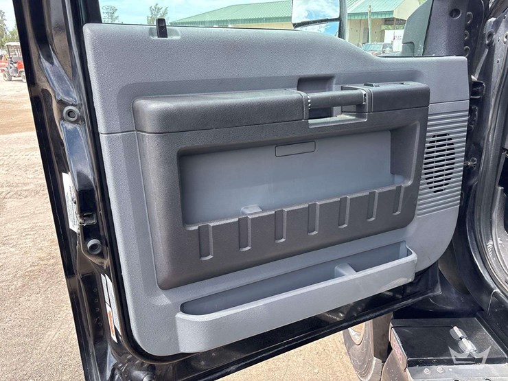 2015-ford-f750-image-12