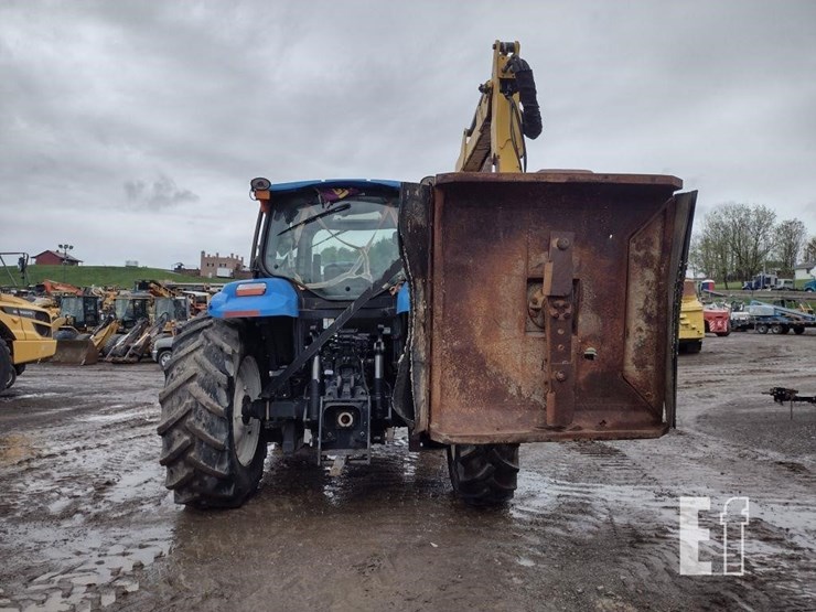 2011-new-holland-t6030-image-4