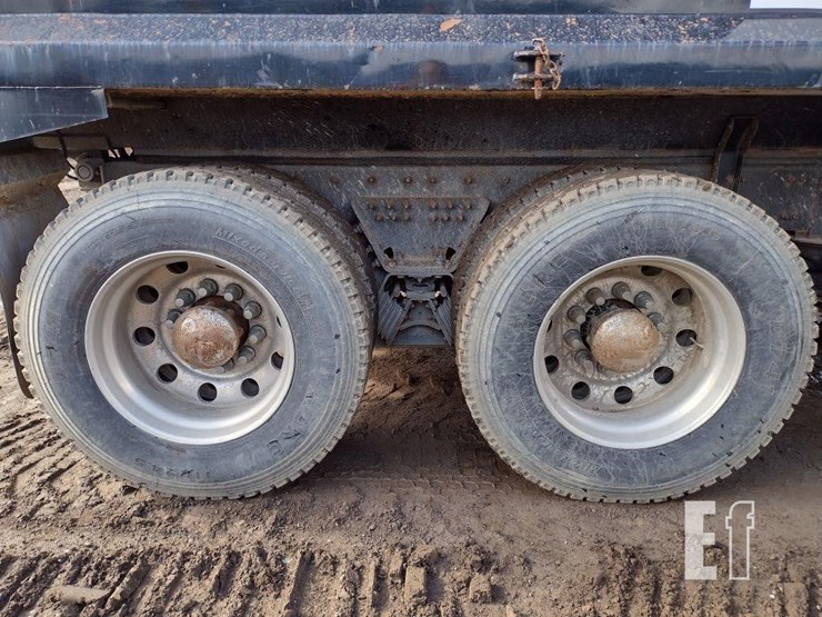 2019-western-star-4700-image-32