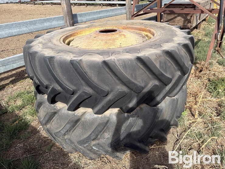 john-deere-4620-image-3