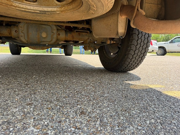 2016-dodge-1500-image-17