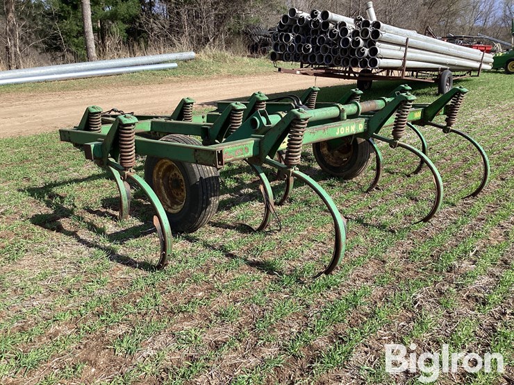 john-deere-1600-image-7