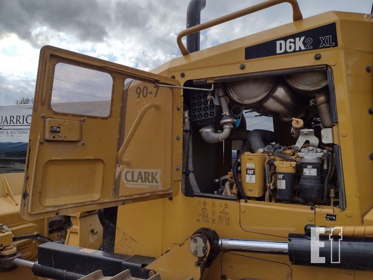 2019-caterpillar-d6k2-xl-image-21