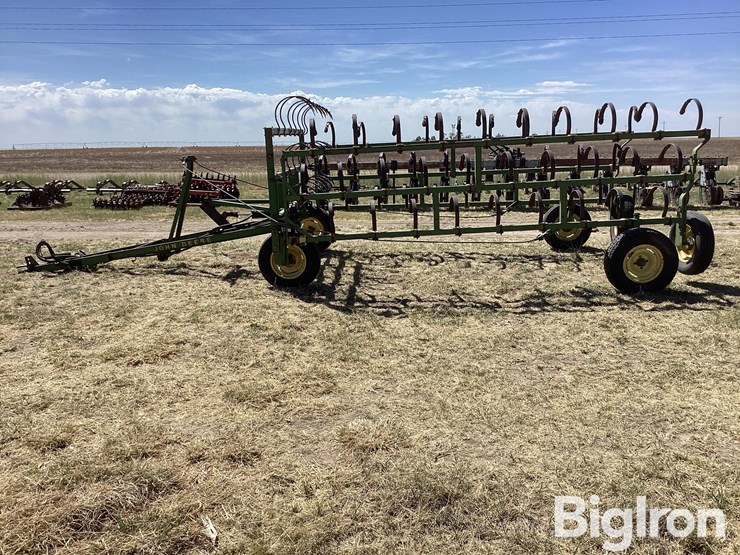 john-deere-40-image-8
