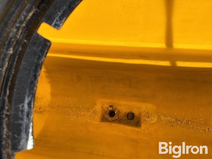 john-deere-8420-image-15