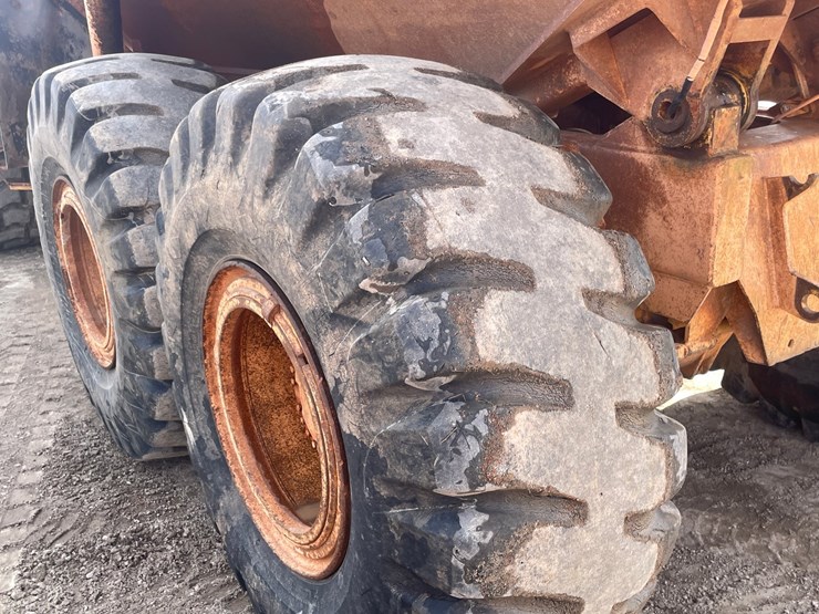 volvo-a25b-image-20