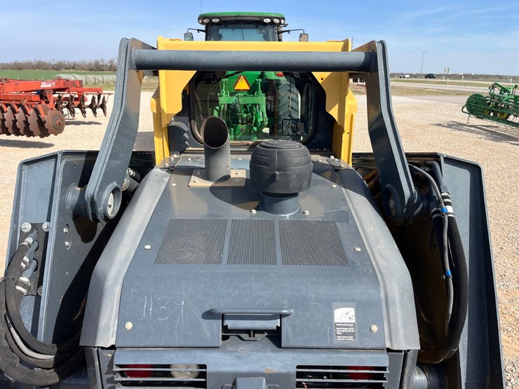 2019-deere-333g-image-12