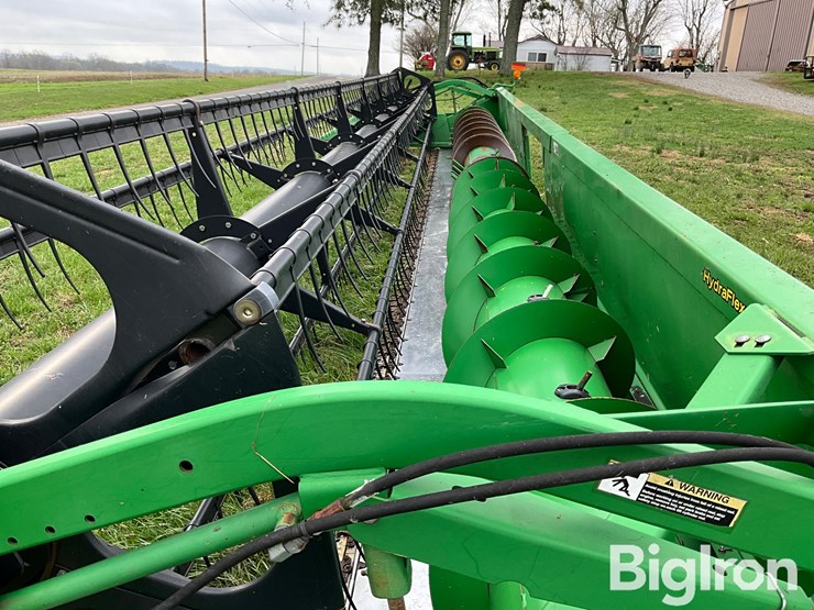 2011-john-deere-635f-image-9