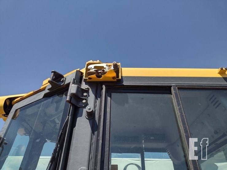 2016-komatsu-d37ex-23-image-23