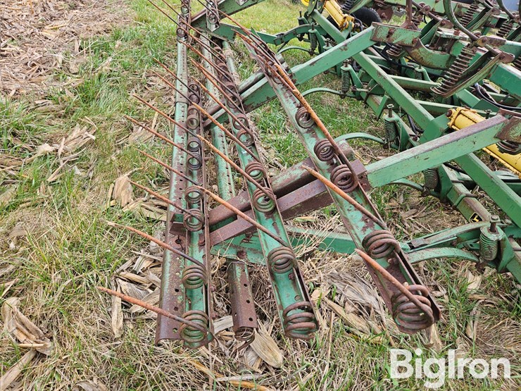 john-deere-1010-image-18
