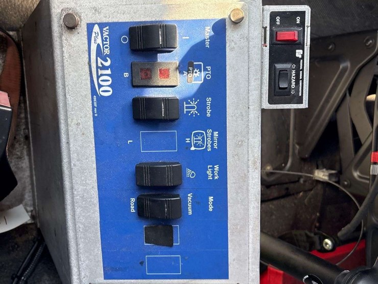2018-international-workstar-7500-image-50