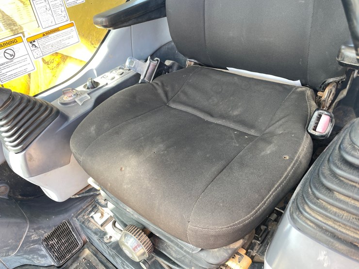 komatsu-pc308-image-72