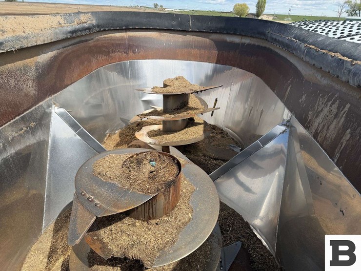 supreme-1200t-feed-mixer---othello,-wa-image-54