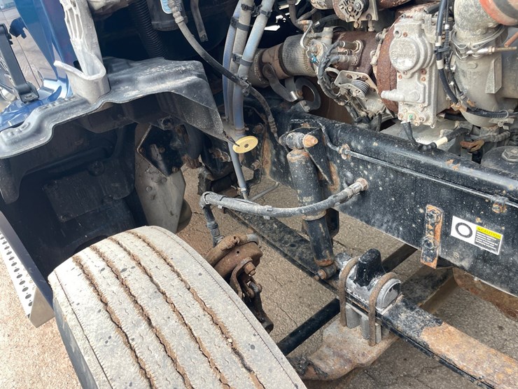 2015-kenworth-t880-image-62
