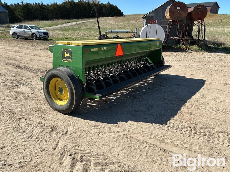 john-deere-8300-image-7