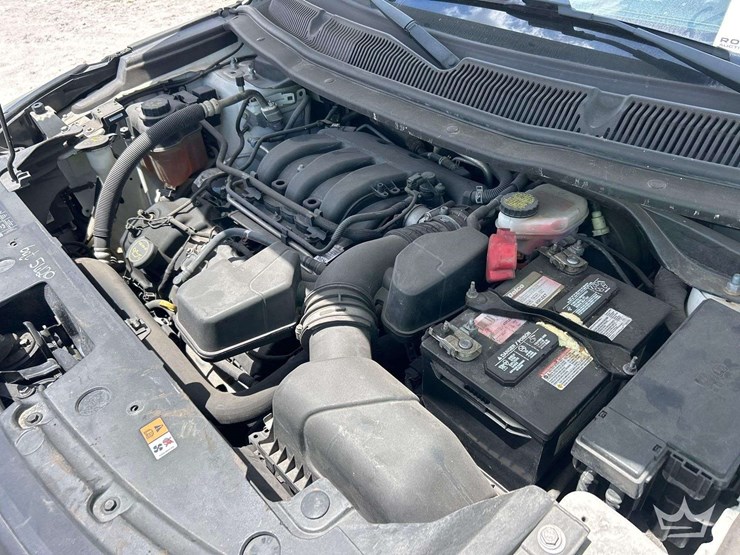 2017-ford-explorer-image-9