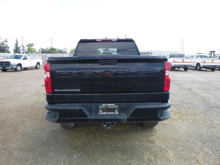 2022-chevrolet-silverado-1500-image-16