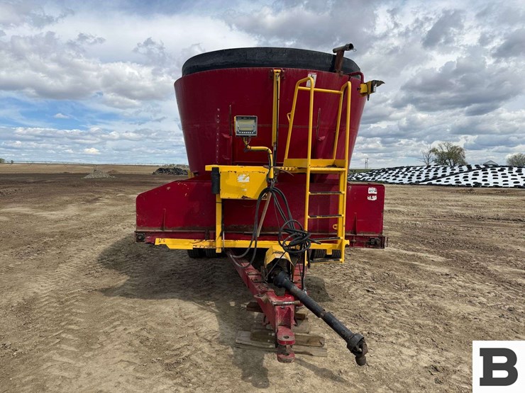 supreme-1200t-feed-mixer---othello,-wa-image-7