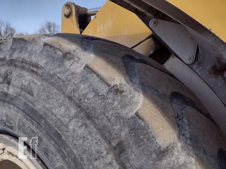 2019-caterpillar-950m-image-18