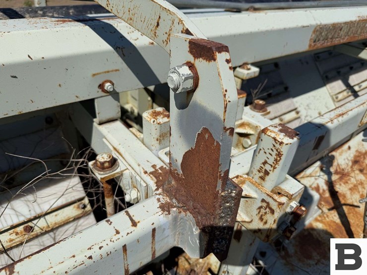 bw-implement-company-pc380-bedder-image-24