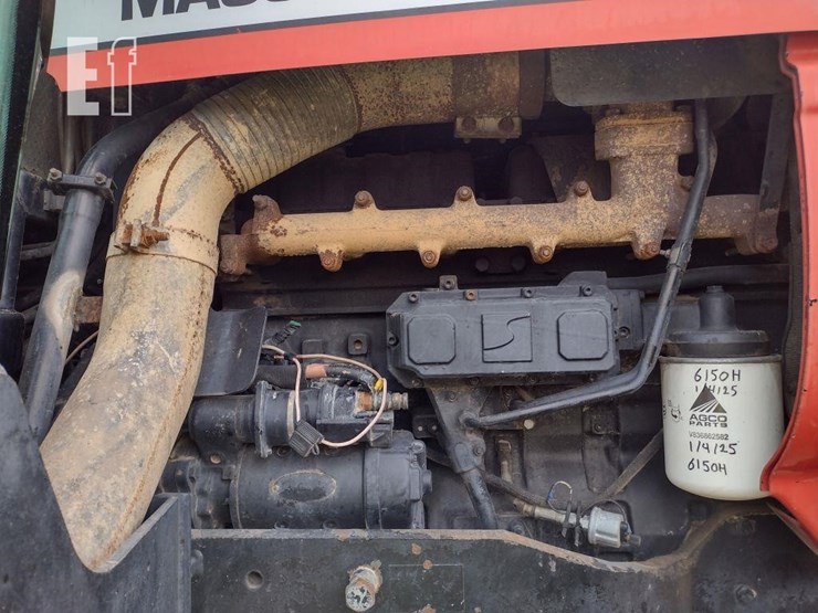 massey-ferguson-8270-image-28