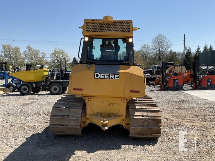 2017-deere-700k-image-3