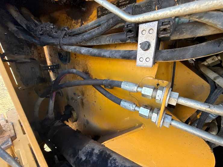 caterpillar-259d3-image-27