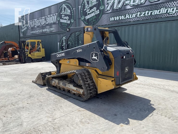 2022-deere-331g-image-2