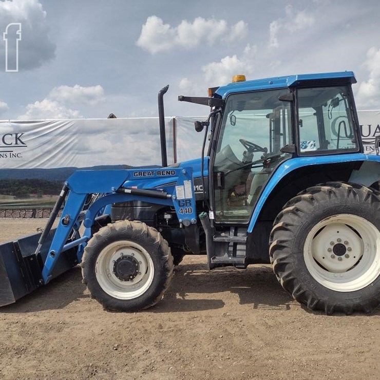 NEW HOLLAND TS110