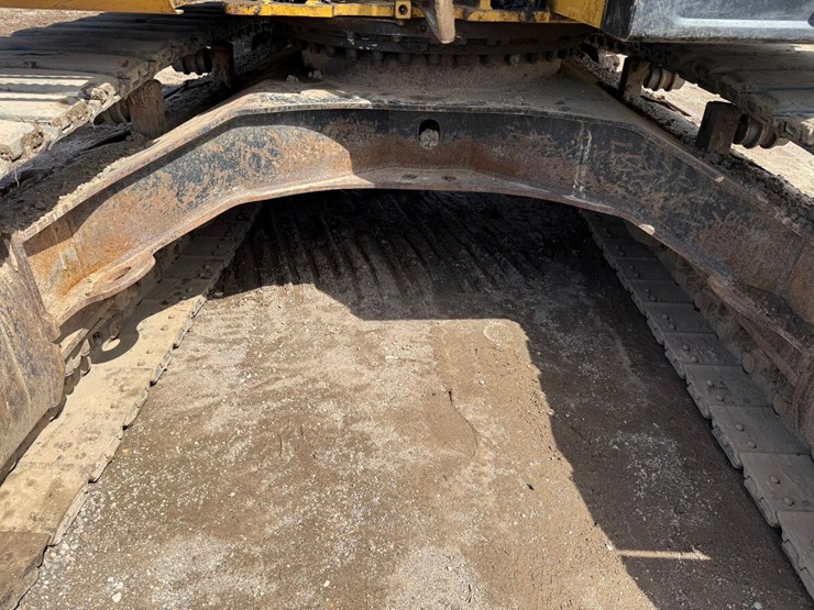 caterpillar-312e-image-25