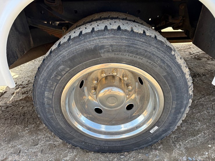 2020-ford-f550-xl-image-60