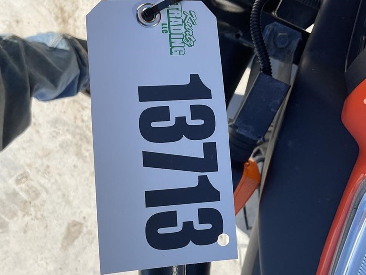 2018-kubota-rtv1100-image-16